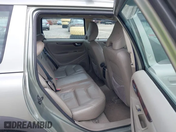 ✅ 2007 Volvo XC70 • VIN: YV4SZ592771261871 • Lot: 42131466. Wystawiony na IAAI z przebiegiem Nie podano. Bezpłatny archiwum sprzedaży aukcyjnych z USA i szczegółowy raport historii pojazdu na DreamBid. Zdjęcie 8.