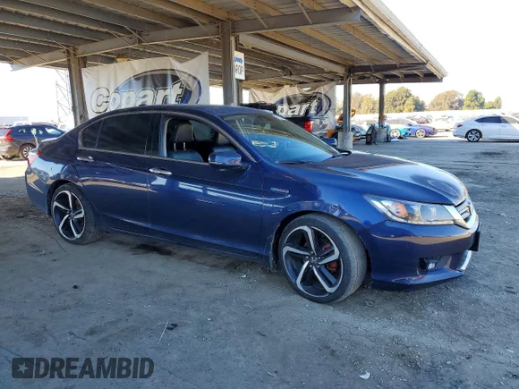 ✅ 2015 Honda Accord EX-L • VIN: 1HGCR6F57FA007590 • Lot: 72662215. Wystawiony na Copart z przebiegiem 161 064 mil. Bezpłatny archiwum sprzedaży aukcyjnych z USA i szczegółowy raport historii pojazdu na DreamBid. Zdjęcie 4.