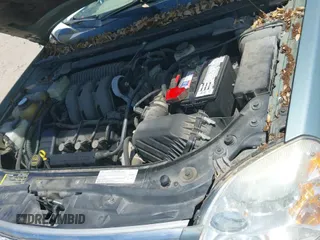 ✅ 2006 Ford Five Hundred Limited • VIN: 1FAFP251X6G184243 • Lot: 42830649. Wystawiony na IAAI z przebiegiem 114 745 mil. Bezpłatny archiwum sprzedaży aukcyjnych z USA i szczegółowy raport historii pojazdu na DreamBid. Zdjęcie 12.