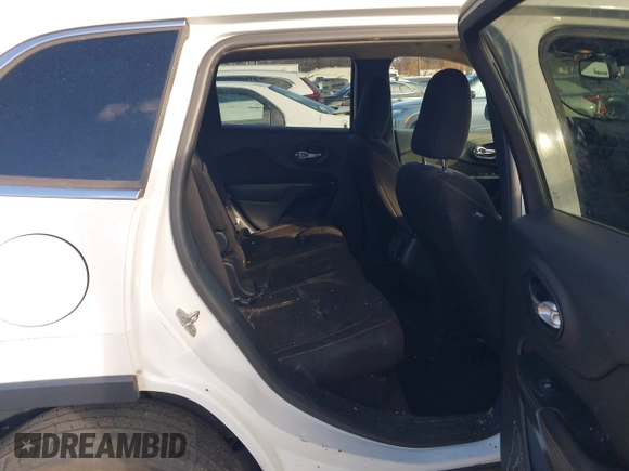 ✅ 2016 Jeep Cherokee Latitude • VIN: 1C4PJMCB8GW295517 • Lot: 43597894. Wystawiony na IAAI z przebiegiem 199 188 mil. Bezpłatny archiwum sprzedaży aukcyjnych z USA i szczegółowy raport historii pojazdu na DreamBid. Zdjęcie 8.