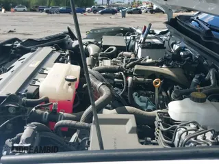 ✅ 2025 Toyota Tacoma SR5 • VIN: 3TMKB5FN1SM048710 • Lot: 43454724. Listed on IAAI with 2,015 mi. Free auction sales archive from the USA and detailed vehicle history report at DreamBid. Image 19.