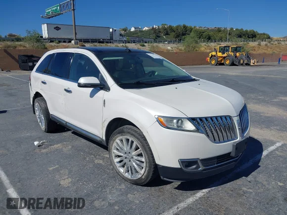 ✅ 2013 Lincoln MKX • VIN: 2LMDJ6JK7DBL46438 • Lot: 45350143. Listed on IAAI with 158,242 mi. Free auction sales archive from the USA and detailed vehicle history report at DreamBid. Image 1.