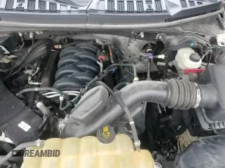 ✅ 2019 Ford F-150 Lariat • VIN: 1FTEW1E59KKE77032 • Lot: 87247645. Wystawiony na Copart z przebiegiem 135 694 mil. Bezpłatny archiwum sprzedaży aukcyjnych z USA i szczegółowy raport historii pojazdu na DreamBid. Zdjęcie 13.