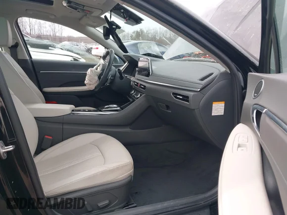 ✅ 2023 Hyundai Sonata Limited • VIN: KMHL54JJ8PA071704 • Lot: 43916043. Wystawiony na IAAI z przebiegiem 29 379 mil. Bezpłatny archiwum sprzedaży aukcyjnych z USA i szczegółowy raport historii pojazdu na DreamBid. Zdjęcie 5.