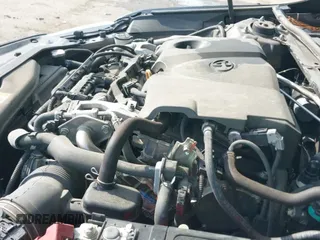 2019 Toyota Camry LE z VIN 4T1B11HK9KU232458, wystawiony jako IAAI lot #43203824 z przebiegiem 88 359 mil mil oraz . Historia ofert i sprzedaży dostępna na DreamBid. Obrazek 19.