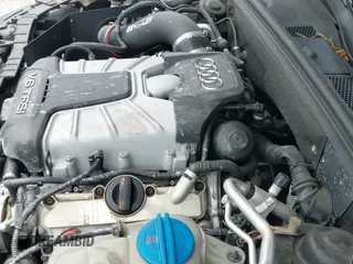 ✅ 2011 Audi S5 Premium Plus • VIN: WAUCGAFH5BN005810 • Lot: 42570122. Wystawiony na IAAI z przebiegiem 73 820 mil. Bezpłatny archiwum sprzedaży aukcyjnych z USA i szczegółowy raport historii pojazdu na DreamBid. Zdjęcie 19.