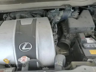 ✅ 2018 Lexus RX 350L Premium • VIN: JTJGZKCA9J2002420 • Lot: 63981415. Wystawiony na Copart z przebiegiem 73 662 mil. Bezpłatny archiwum sprzedaży aukcyjnych z USA i szczegółowy raport historii pojazdu na DreamBid. Zdjęcie 16.