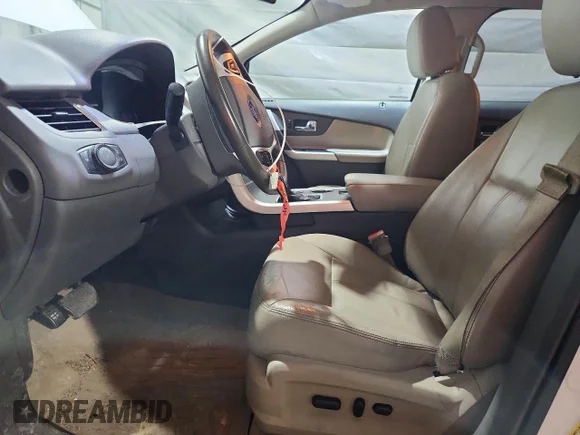 ✅ 2013 Ford Edge SEL • VIN: 2FMDK3JC0DBA30296 • Lot: 51557036. Wystawiony na Copart z przebiegiem 131 285 mil. Bezpłatny archiwum sprzedaży aukcyjnych z USA i szczegółowy raport historii pojazdu na DreamBid. Zdjęcie 7.