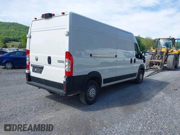 ✅ 2024 Ram ProMaster Cargo Tradesman • VIN: 3C6LRVDG2RE140070 • Lot: 44828605. Listed on IAAI with 45,432 mi. Free auction sales archive from the USA and detailed vehicle history report at DreamBid. Image 4.
