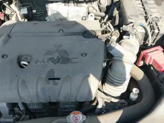 ✅ 2017 Mitsubishi Lancer ES • VIN: JA32U2FU2HU010518 • Lot: 42466108. Wystawiony na IAAI z przebiegiem 57 689 mil. Bezpłatny archiwum sprzedaży aukcyjnych z USA i szczegółowy raport historii pojazdu na DreamBid. Zdjęcie 21.