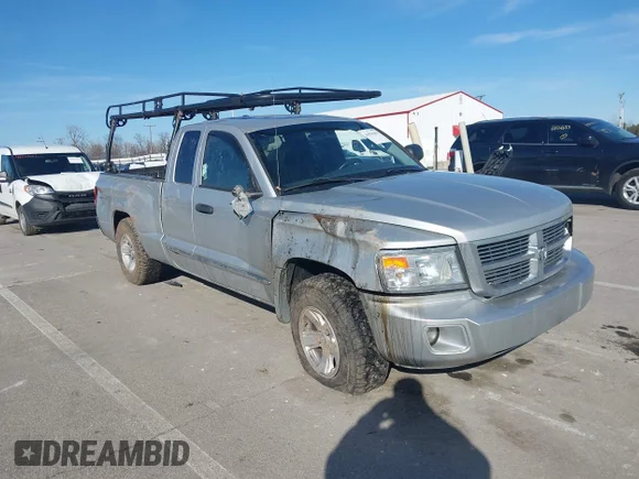 ✅ 2008 Dodge Dakota Laramie • VIN: 1D7HW52N28S594409 • Lot: 44501655. Listed on IAAI with 110,027 mi. Free auction sales archive from the USA and detailed vehicle history report at DreamBid. Image 1.