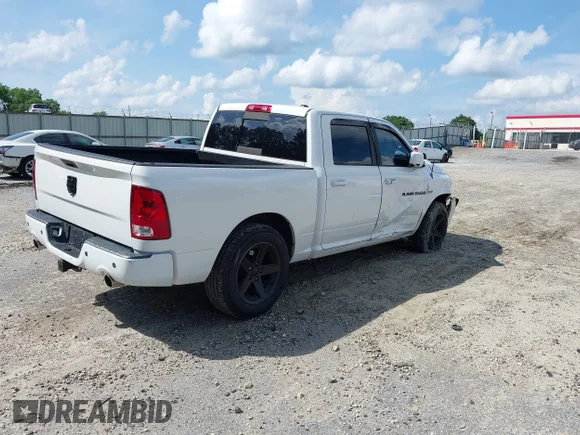 ✅ 2011 Ram 1500 Big Horn • VIN: 1D7RB1CT1BS534702 • Лот: 42510657. Опубліковано раніше на IAAI з пробігом 165 557 миль. Безкоштовний доступ до архіву аукціонних продажів зі США та докладний звіт про історію автомобіля на DreamBid. Зображення 4.