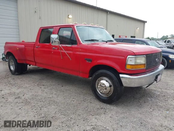 ✅ 1996 Ford F-350 • VIN: 1FTJW35F6TEA21282 • Lot: 42178727. Wystawiony na IAAI z przebiegiem 199 776 mil. Bezpłatny archiwum sprzedaży aukcyjnych z USA i szczegółowy raport historii pojazdu na DreamBid. Zdjęcie 1.