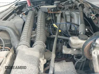 ✅ 1993 Ford F-150 • VIN: 1FTDF15N0PNB09498 • Lot: 42702369. Wystawiony na IAAI z przebiegiem 145 939 mil. Bezpłatny archiwum sprzedaży aukcyjnych z USA i szczegółowy raport historii pojazdu na DreamBid. Zdjęcie 12.