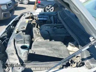 ✅ 2006 Nissan Titan SE • VIN: 1N6AA07B56N557830 • Lot: 43134065. Wystawiony na IAAI z przebiegiem 163 331 mil. Bezpłatny archiwum sprzedaży aukcyjnych z USA i szczegółowy raport historii pojazdu na DreamBid. Zdjęcie 19.