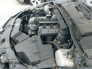 ✅ 2006 BMW 3 Series 330xi • VIN: WBAVD33596KV61844 • Лот: 42547118. Опубликован ранее на IAAI с пробегом 199 242 миль. Бесплатный доступ к архиву аукционных продаж из США и подробный отчёт об истории автомобиля на DreamBid. Изображение 12.