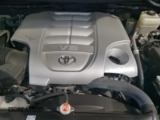 ✅ 2018 Toyota Land Cruiser • VIN: JTMCY7AJ7J4064598 • Лот: 65895265. Опубликован ранее на Copart с пробегом 103 471 миль. Бесплатный доступ к архиву аукционных продаж из США и подробный отчёт об истории автомобиля на DreamBid. Изображение 14.