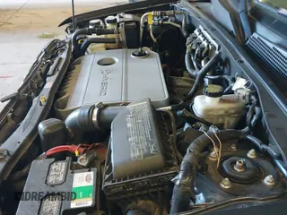 ✅ 2010 Ford Escape Hybrid • VIN: 1FMCU4K39AKC83189 • Lot: 41544476. Listed on IAAI with 219,041 mi. Free auction sales archive from the USA and detailed vehicle history report at DreamBid. Image 20.