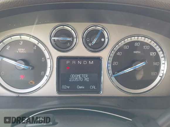 ✅ 2011 Cadillac Escalade ESV Premium • VIN: 1GYS3JEF8BR140812 • Lot: 43730317. Wystawiony na IAAI z przebiegiem 233 570 mil. Bezpłatny archiwum sprzedaży aukcyjnych z USA i szczegółowy raport historii pojazdu na DreamBid. Zdjęcie 7.