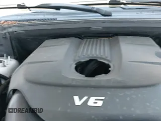 ✅ 2015 Jeep Grand Cherokee Overland • VIN: 1C4RJECG1FC111237 • Lot: 42884740. Listed on IAAI with 114,292 mi. Free auction sales archive from the USA and detailed vehicle history report at DreamBid. Image 20.