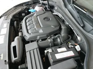 ✅ 2018 Volkswagen Passat SE • VIN: 1VWBA7A34JC008140 • Lot: 43432340. Wystawiony na IAAI z przebiegiem 78 707 mil. Bezpłatny archiwum sprzedaży aukcyjnych z USA i szczegółowy raport historii pojazdu na DreamBid. Zdjęcie 20.