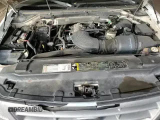 ✅ 2001 Ford F-150 XL • VIN: 2FTPF17Z41CA93204 • Lot: 86637324. Listed on Copart with 121,331 mi. Free auction sales archive from the USA and detailed vehicle history report at DreamBid. Image 13.