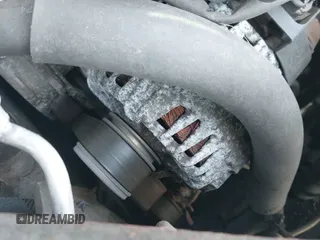 ✅ 2015 Nissan Sentra S • VIN: 3N1AB7AP5FY237555 • Lot: 42942793. Wystawiony na IAAI z przebiegiem 107 285 mil. Bezpłatny archiwum sprzedaży aukcyjnych z USA i szczegółowy raport historii pojazdu na DreamBid. Zdjęcie 15.