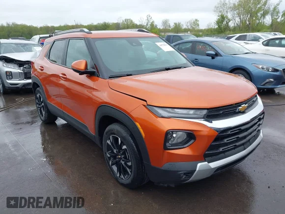 ✅ 2023 Chevrolet TrailBlazer LT • VIN: KL79MPSL5PB120335 • Лот: 44978039. Опубліковано раніше на IAAI з пробігом 17 388 миль. Безкоштовний доступ до архіву аукціонних продажів зі США та докладний звіт про історію автомобіля на DreamBid. Зображення 1.