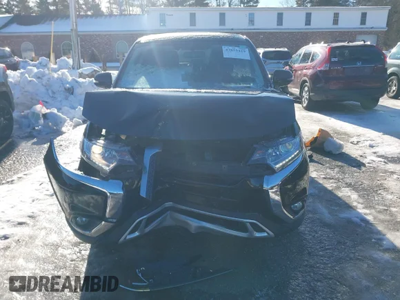 ✅ 2019 Mitsubishi Outlander ES • VIN: JA4AZ3A3XKZ043919 • Lot: 43855419. Wystawiony na IAAI z przebiegiem 117 694 mil. Bezpłatny archiwum sprzedaży aukcyjnych z USA i szczegółowy raport historii pojazdu na DreamBid. Zdjęcie 6.
