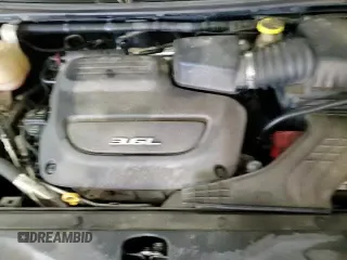 ✅ 2017 Chrysler Pacifica Touring • VIN: 2C4RC1DG2HR565931 • Lot: 71004375. Listed on Copart with 106,198 mi. Free auction sales archive from the USA and detailed vehicle history report at DreamBid. Image 16.