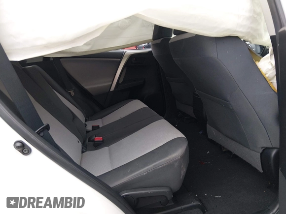 ✅ 2015 Toyota RAV4 LE • VIN: JTMBFREV1FJ051011 • Lot: 43947040. Listed on IAAI with 121,511 mi. Free auction sales archive from the USA and detailed vehicle history report at DreamBid. Image 8.