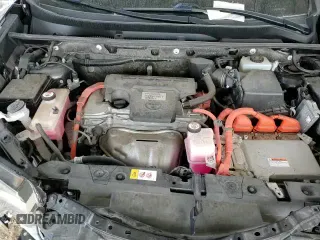 ✅ 2017 Toyota RAV4 XLE • VIN: JTMRJREV4HD061529 • Lot: 81858995. Listed on Copart with 68,398 mi. Free auction sales archive from the USA and detailed vehicle history report at DreamBid. Image 15.