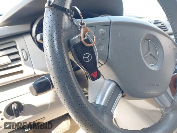 ✅ 2007 Mercedes-Benz R 3.5L • VIN: 4JGCB65E87A055682 • Lot: 41239875. Wystawiony na IAAI z przebiegiem 138 854 mil. Bezpłatny archiwum sprzedaży aukcyjnych z USA i szczegółowy raport historii pojazdu na DreamBid. Zdjęcie 11.