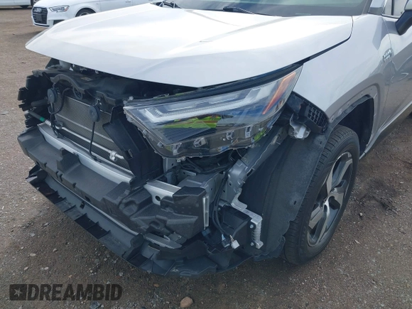 ✅ 2022 Toyota RAV4 SE • VIN: JTMAB3FV0ND104071 • Lot: 43784476. Wystawiony na IAAI z przebiegiem 72 169 mil. Bezpłatny archiwum sprzedaży aukcyjnych z USA i szczegółowy raport historii pojazdu na DreamBid. Zdjęcie 13.