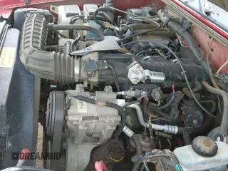 ✅ 2000 Ford Explorer XLS • VIN: 1FMZU72XXYUB20077 • Lot: 42744904. Wystawiony na IAAI z przebiegiem 149 319 mil. Bezpłatny archiwum sprzedaży aukcyjnych z USA i szczegółowy raport historii pojazdu na DreamBid. Zdjęcie 12.