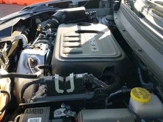 ✅ 2019 Jeep Cherokee Latitude Plus • VIN: 1C4PJLLN1KD196210 • Lot: 41337035. Listed on IAAI with 93,387 mi. Free auction sales archive from the USA and detailed vehicle history report at DreamBid. Image 19.