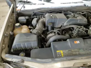 ✅ 2003 Ford Explorer XLT • VIN: 1FMZU73E53ZA75039 • Lot: 82920324. Wystawiony na Copart z przebiegiem 287 613 mil. Bezpłatny archiwum sprzedaży aukcyjnych z USA i szczegółowy raport historii pojazdu na DreamBid. Zdjęcie 15.