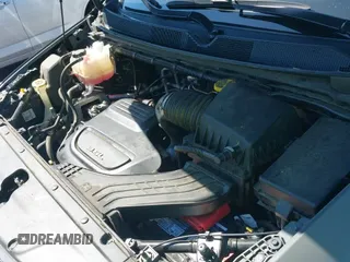 ✅ 2021 Chrysler Pacifica Touring L • VIN: 2C4RC1BG6MR575214 • Lot: 43227982. Wystawiony na IAAI z przebiegiem 39 373 mil. Bezpłatny archiwum sprzedaży aukcyjnych z USA i szczegółowy raport historii pojazdu na DreamBid. Zdjęcie 19.