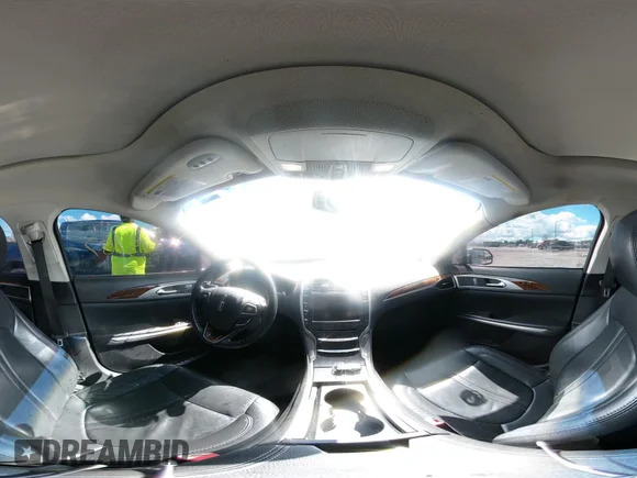 ✅ 2014 Lincoln MKZ Hybrid • VIN: 3LN6L2LU2ER807232 • Лот: 45383787. Опубликован ранее на IAAI с пробегом 221 697 миль. Бесплатный доступ к архиву аукционных продаж из США и подробный отчёт об истории автомобиля на DreamBid. Изображение 18.