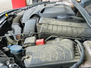 ✅ 2018 Infiniti QX30 Premium • VIN: SJKCH5CR9JA045623 • Lot: 43009819. Wystawiony na IAAI z przebiegiem 132 131 mil. Bezpłatny archiwum sprzedaży aukcyjnych z USA i szczegółowy raport historii pojazdu na DreamBid. Zdjęcie 23.