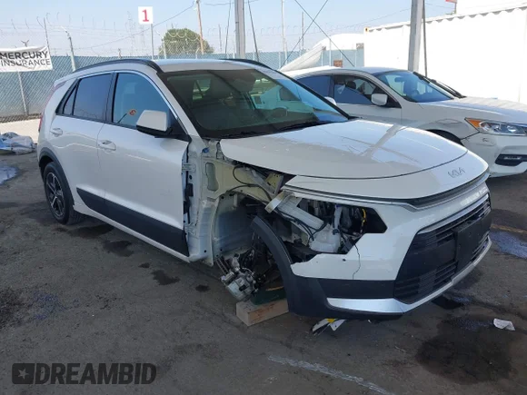 ✅ 2023 Kia Niro EX Touring • VIN: KNDCR3LEXP5080223 • Лот: 45079404. Опубликован ранее на IAAI с пробегом 32 727 миль. Бесплатный доступ к архиву аукционных продаж из США и подробный отчёт об истории автомобиля на DreamBid. Изображение 1.