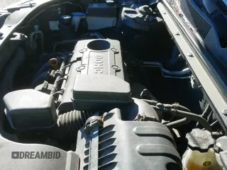 ✅ 2011 Kia Sorento LX • VIN: 5XYKTDA18BG030004 • Lot: 43745271. Wystawiony na IAAI z przebiegiem 180 965 mil. Bezpłatny archiwum sprzedaży aukcyjnych z USA i szczegółowy raport historii pojazdu na DreamBid. Zdjęcie 16.