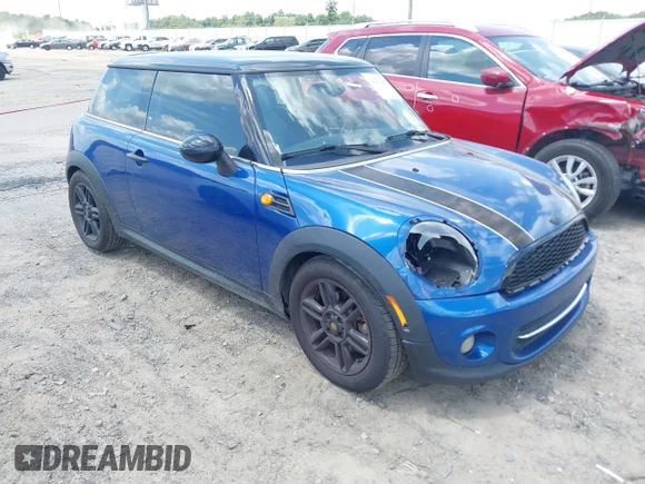 ✅ 2012 MINI Hardtop • VIN: WMWSU3C51CT543315 • Лот: 42802820. Опубликован ранее на IAAI с пробегом 156 549 миль. Бесплатный доступ к архиву аукционных продаж из США и подробный отчёт об истории автомобиля на DreamBid. Изображение 1.