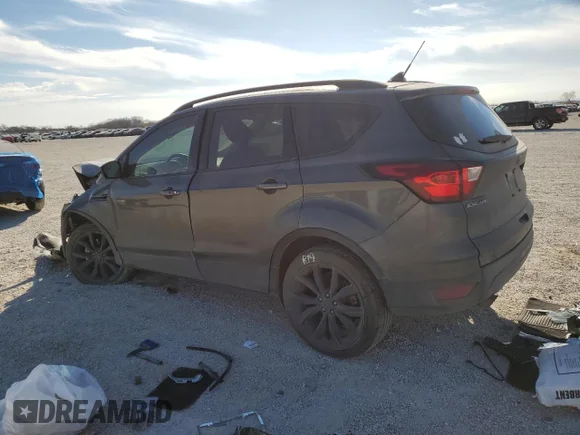 ✅ 2019 Ford Escape SE • VIN: 1FMCU9GD6KUC06008 • Lot: 36450233. Listed on Copart with 66,739 mi. Free auction sales archive from the USA and detailed vehicle history report at DreamBid. Image 2.