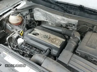 ✅ 2017 Volkswagen Tiguan Wolfsburg Edition • VIN: WVGSV7AX5HK016110 • Lot: 43547489. Wystawiony na IAAI z przebiegiem 81 540 mil. Bezpłatny archiwum sprzedaży aukcyjnych z USA i szczegółowy raport historii pojazdu na DreamBid. Zdjęcie 19.