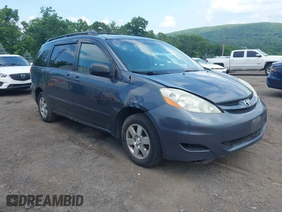 ✅ 2006 Toyota Sienna LE • VIN: 5TDZA23C66S396723 • Лот: 45367996. Опубликован ранее на IAAI с пробегом 235 318 миль. Бесплатный доступ к архиву аукционных продаж из США и подробный отчёт об истории автомобиля на DreamBid. Изображение 1.