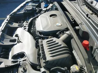 ✅ 2018 BMW X1 xDrive28i • VIN: WBXHT3C38J3H30018 • Lot: 43694942. Listed on IAAI with 50,899 mi. Free auction sales archive from the USA and detailed vehicle history report at DreamBid. Image 19.