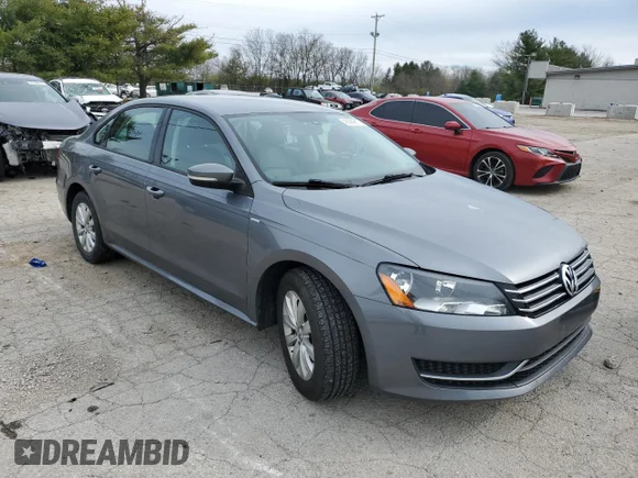 ✅ 2015 Volkswagen Passat Wolfsburg Edition • VIN: 1VWAT7A37FC068524 • Лот: 45369613. Опубліковано раніше на Copart з пробігом 3 683 миль. Безкоштовний доступ до архіву аукціонних продажів зі США та докладний звіт про історію автомобіля на DreamBid. Зображення 4.