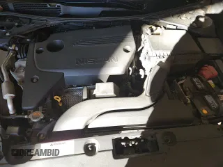 ✅ 2017 Nissan Altima S • VIN: 1N4AL3AP5HC472834 • Lot: 92879155. Wystawiony na Copart z przebiegiem 121 857 mil. Bezpłatny archiwum sprzedaży aukcyjnych z USA i szczegółowy raport historii pojazdu na DreamBid. Zdjęcie 15.