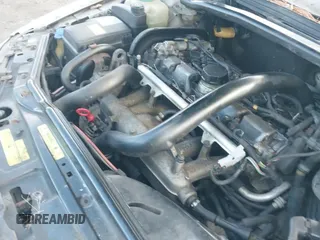 ✅ 2005 Volvo XC70 • VIN: YV1SZ592551204188 • Лот: 43818111. Опубликован ранее на IAAI с пробегом 212 523 миль. Бесплатный доступ к архиву аукционных продаж из США и подробный отчёт об истории автомобиля на DreamBid. Изображение 12.